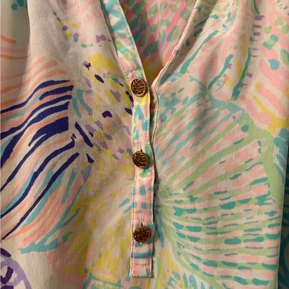 Lilly Pulitzer 100% Silk Pastel Print Smocked Long Sleeve Elsa Blouse Size L - Picture 5 of 11